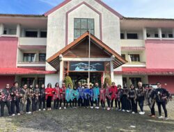 Temu Kangen Penuh Makna, Alumni STECE 77 Yogyakata di Kawasan Wisata Dieng