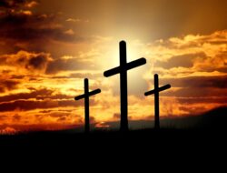 6 Contoh Puisi Paskah 2026: Ungkap Pengorbanan dan Cinta Yesus yang Tak Terbatas