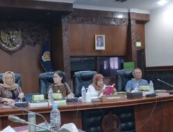 Lansia Manusia Penting di Era Digital