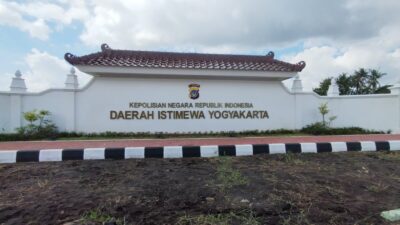 Melalui Peletakan Batu Pertama, Sultan Dorong Mapolda DIY Jadi Arsitektur Peradaban Masa Depan