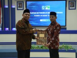 Perkuat Tata Kelola dan Kualitas Layanan, Bupati Sleman Lantik Dewan Pengawas PDAM Tirta Sembada