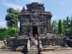 Candi Ngawen Muntilan: Candi Buddha yang Unik, Ada Empat Arca Singa di Setiap Candi