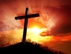 Lagu Kenaikan Yesus Kristus untuk Ibadah Kristen Lengkap Liriknya