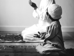 Tata Cara Sholat Idul Adha Lengkap Beserta Niat dan Amalan Sunnah yang Dianjurkan
