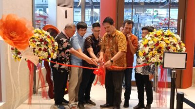 Kafe, Mini Soccer dan MICE