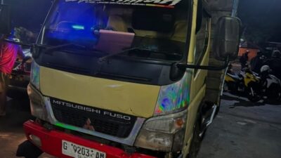 Gagal Mendahului, Honda Scoopy Tabrak Truk Fuso di Jalan Jogja-Wonosari