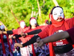 Rekor Dunia MURI Senam Kreasi Penthul Tembem di Nglanggeran Gunungkidul, 1.588 Perempuan Angkat Budaya Lokal ke Panggung Dunia
