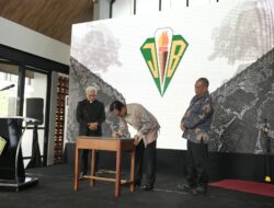 Sultan Resmikan Laboratorium Alam SMA Kolese De Britto di Kalurahan Trimulyo Sleman